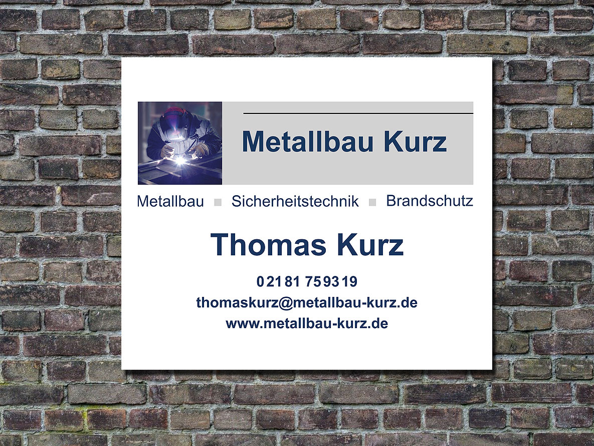 Firmenschild aus Aluminium für Metallbau Kurz